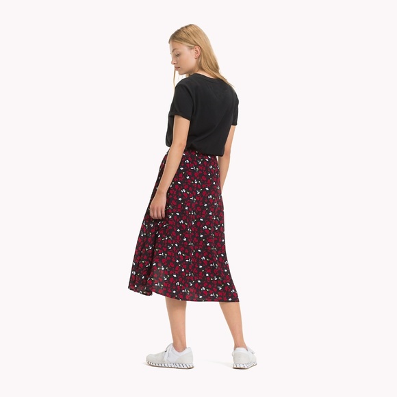 Tommy Printed Hem Detail Skirt - Picture 4 of 5